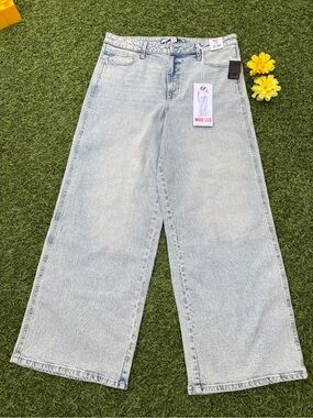 🩵NWT Celebrity Pink High Rise Wide Leg Jeans 17/33 Plus